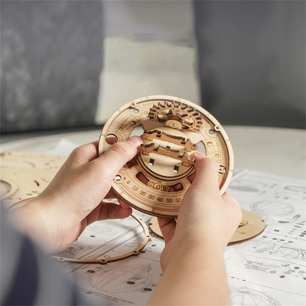 Luminous 3D Magnifying Globe Wooden Puzzle - DIYTime